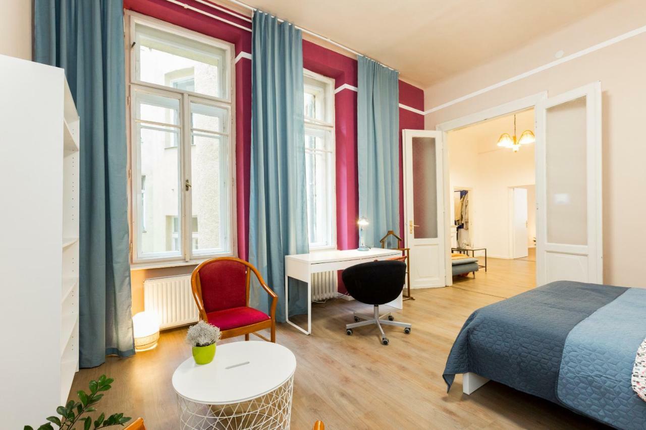 Unique Riverside Apartment Budapest Exterior photo